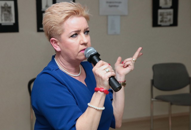 Podczas zebrania Koła Miłośników Dziejów Grudziądza w Klubie Centrum Spółdzielni Mieszkaniowej zaprezentowała swoją twórczość literacką Katarzyna Wełnowska. Do zobaczenia - odcinek 1.