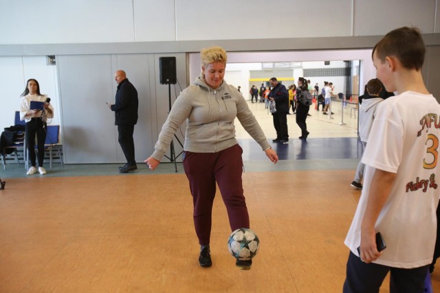 Ambasadorka Stadionu Śląskiego Anita Włodarczyk w Katarze przygotowuje się do igrzysk w Tokio  Zobacz kolejne zdjęcia. Przesuwaj zdjęcia w prawo - naciśnij strzałkę lub przycisk NASTĘPNE