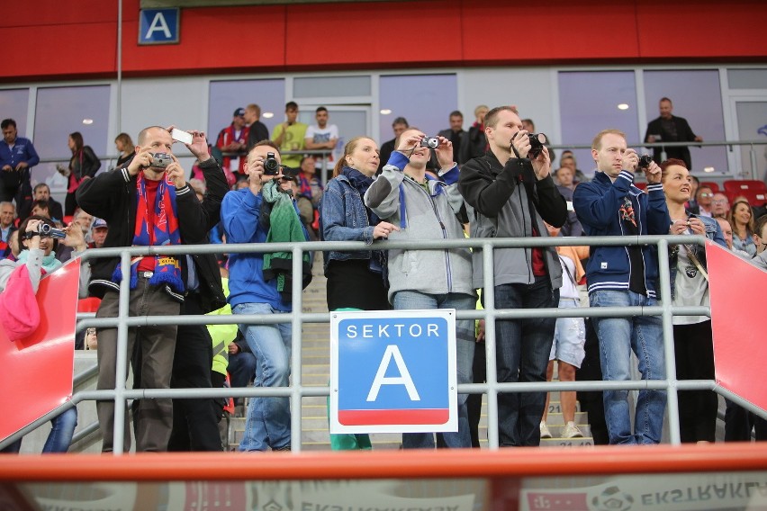 Kibice na meczu Piast Gliwice - Podbeskidzie Bielsko-Biała [ZNAJDŹ SIEBIE NA ZDJĘCIACH]