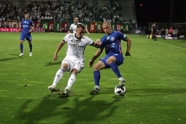 Legia pewnie ograła w Legnicy Miedź