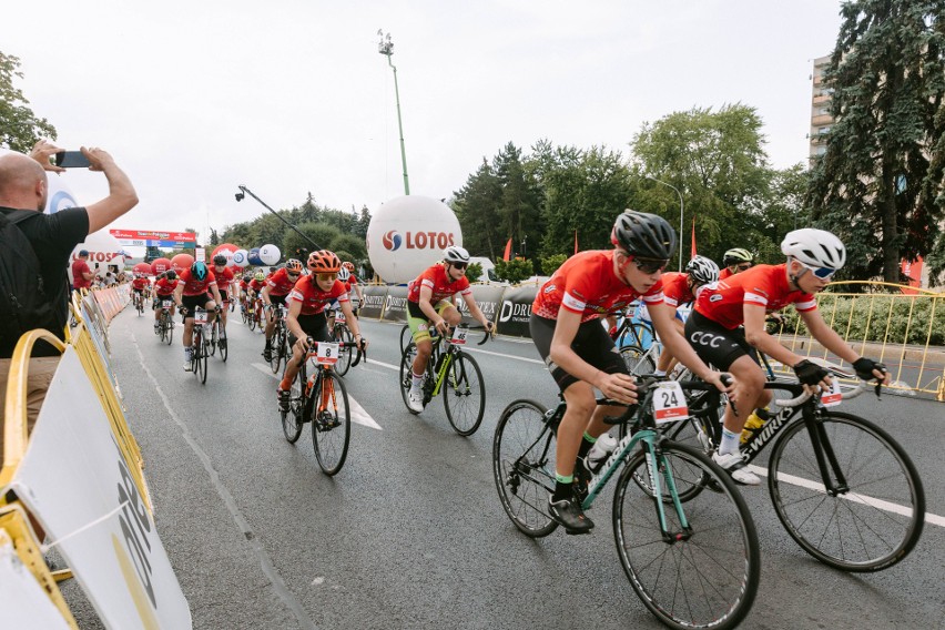 W Rzeszowie rozegrano trzecią rundę tegorocznego Tour de...