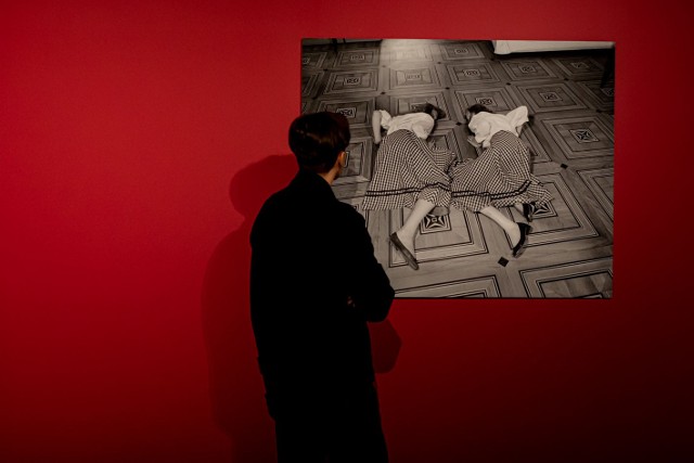 „Krata” (2012) - jedna z prac prezentowanych na wystawie w Muzeum Włókiennictwa