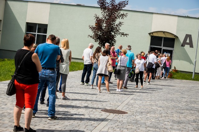 Ze szczepienia na koronawirusa  można skorzystać od 4 do 6 czerwca (piątek - sobota - niedziela) w godz. 9-16. Trzeba mieć ukończone 18 lat i posiadać e-skierowanie.