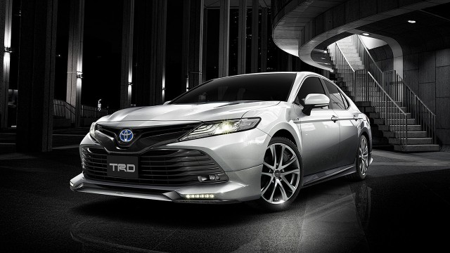 Toyota Camry TRD 4-cylindrowy silnik 2,5 l o nazwie Dynamic Force Engine wykorzystuje najnowszy układ zmiennych faz rozrządu Variable Valve-Timing-intelligent Electric (VVT-iE)Fot. Toyota