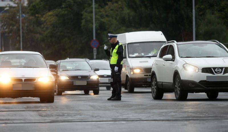 Policjanci staną aż na czterech skrzyżowaniach, czyli gwizdanie po łódzku