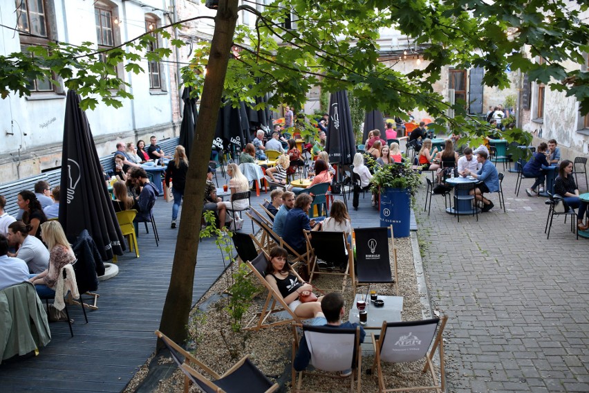 Kraków. Weekend na Dolnych Młynów. Piękna pogoda sprzyja dobrej zabawie! [ZDJĘCIA]