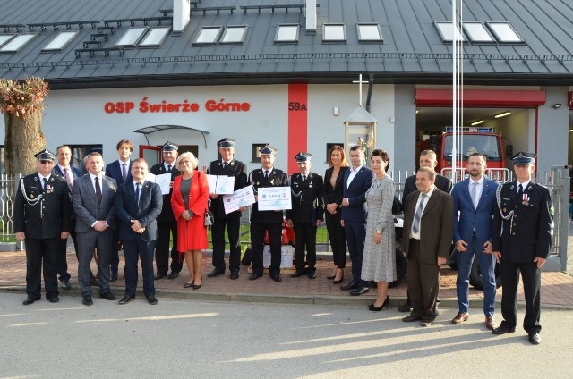 Ochotnicza Straż Pożarna w Świerżach Górnych 26 października świętowała 50-lecie swojego powstania.