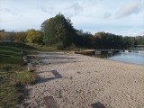 Szykują się duże zmiany na plaży przy Jez. Gałęźnym w Kościerzynie. Powstanie m.in. duży parking przy kąpielisku