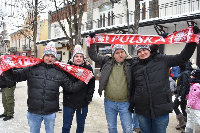 Zakopane: Pucharowe szaleństwo zaczyna się wieczorem, ale pierwsi kibice skoków są już w mieście [ZDJĘCIA]