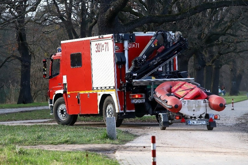 Zdjęcia z akcji ratunkowej przy Odrze