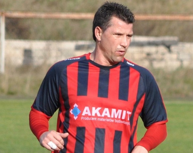 Wiesław Francuz zdobył dla Zdroju Busko-Zdrój dwa gole w derbowym meczu ze Spartą Kazimierza Wielka.
