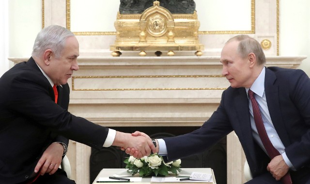 Netanjahu i Putin na Kremlu w 2020 roku