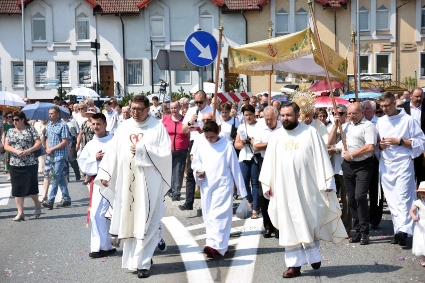 Ubiegłoroczne procesje Bożego Ciała w Miastku