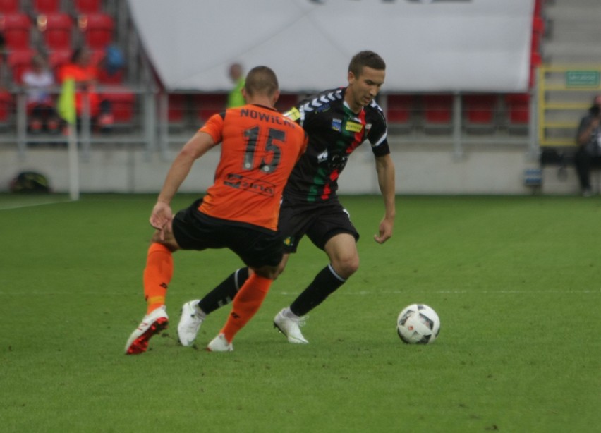 GKS Tychy - Chrobry Głogów 1:1. Zwycięstwo stracone w ostatniej minucie po rzucie karnym RELACJA, ZDJĘCIA, OPINIE