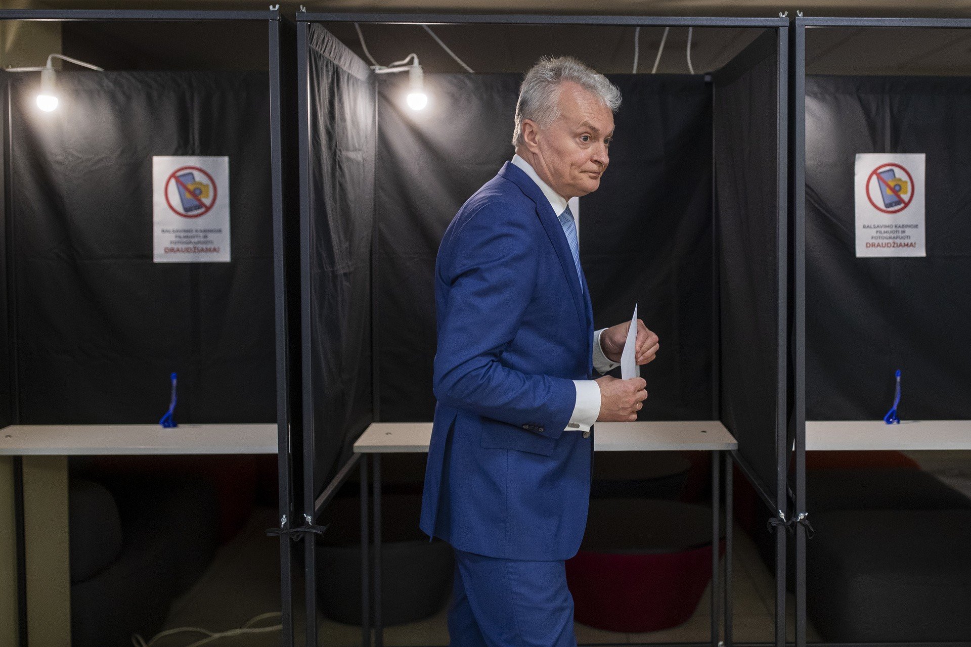 Gitanas Nauseda wygrał wybory prezydenckie na Litwie. To jego druga