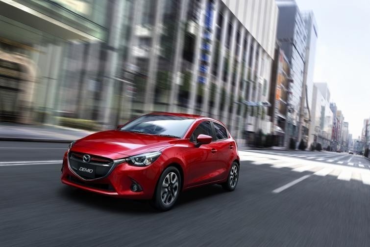 Mazda 2, w Japonii nazywana Demio - czwarta generacja tego...