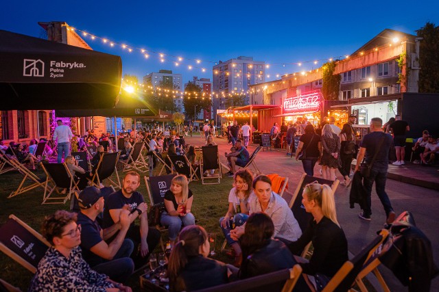 Fabryka Pełna Życia zaprasza na Street Food Polska Festival oraz inne, ciekawe wydarzenia Zobacz kolejne zdjęcia/plansze. Przesuwaj zdjęcia w prawo - naciśnij strzałkę lub przycisk NASTĘPNE