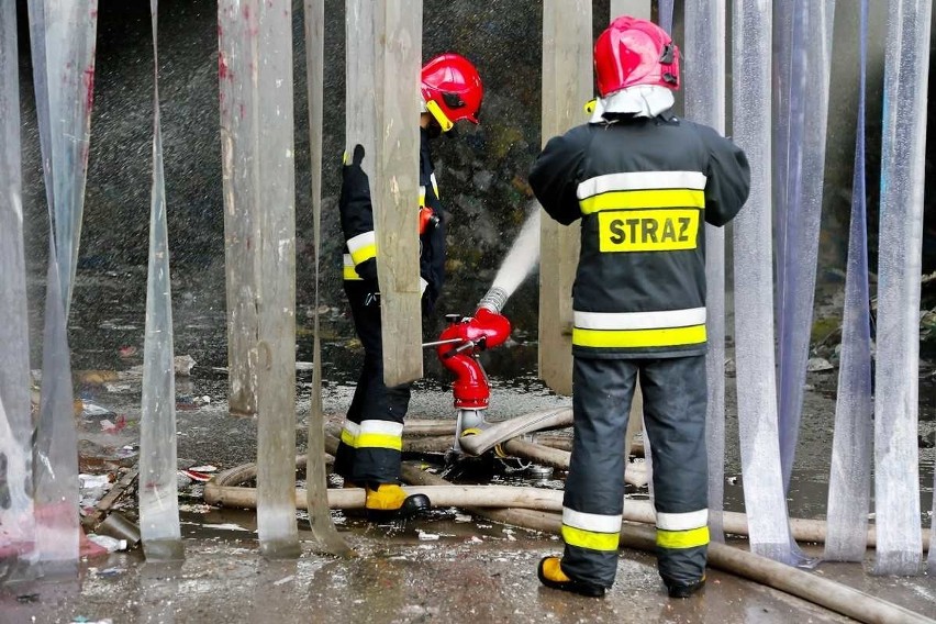 Pożar w Albie przy Szczecińskiej - ćwiczenia straży