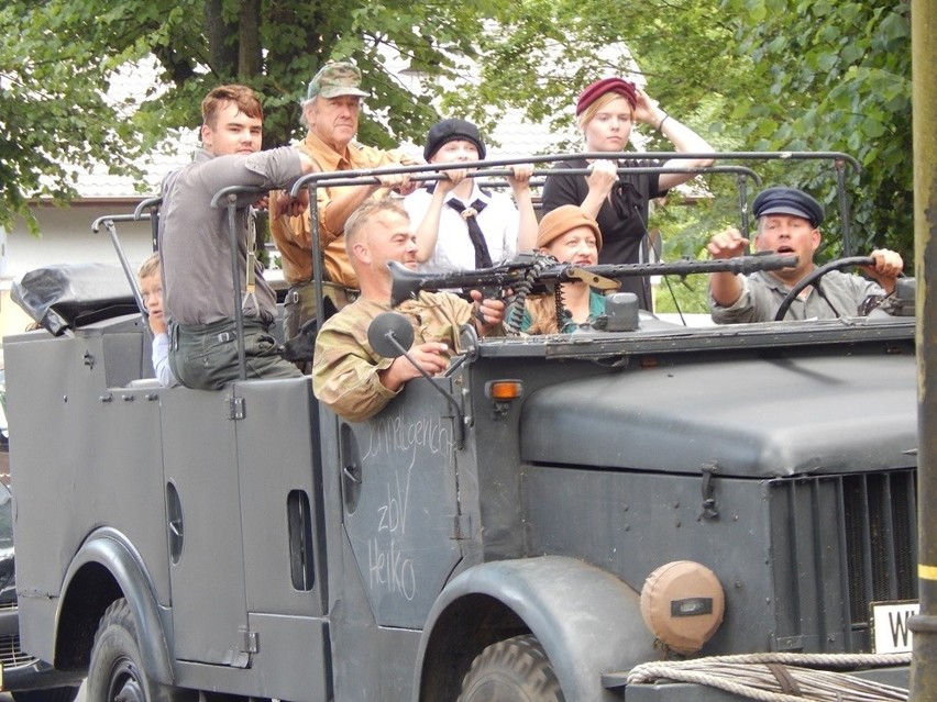 Trwa Zlot Starych Pojazdów Wojskowych "Kierunek Ustka" [ZDJĘCIA] - 29.07.2021