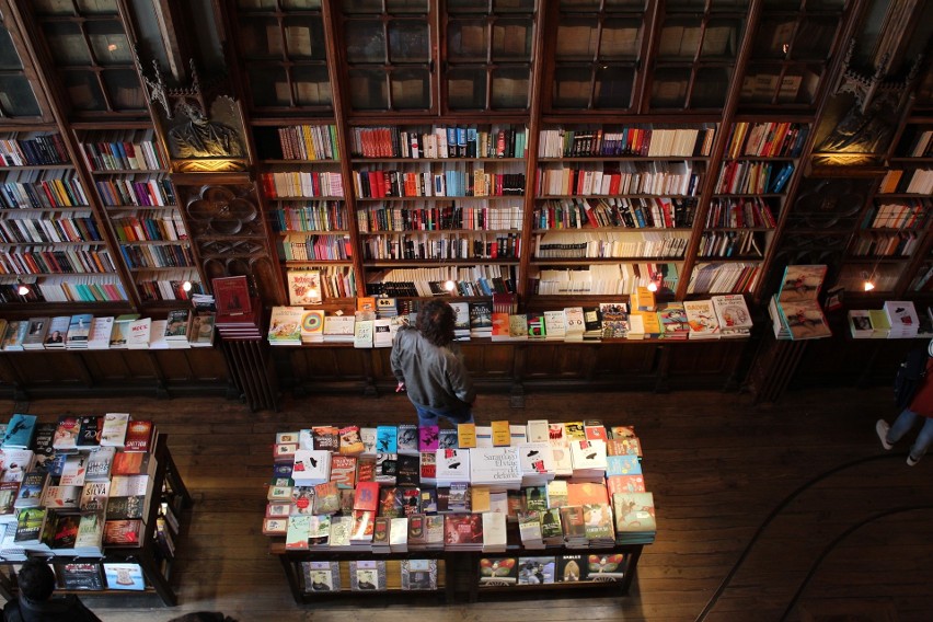 W Lublinie nie brakuje miłośników książek. Którą księgarnię lub antykwariat polecają lubelscy czytelnicy? Poznaj ich opinie [8.04]