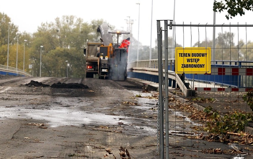 Koszt remontu mostu Cłowego wynosi 18,6 mln złotych brutto....