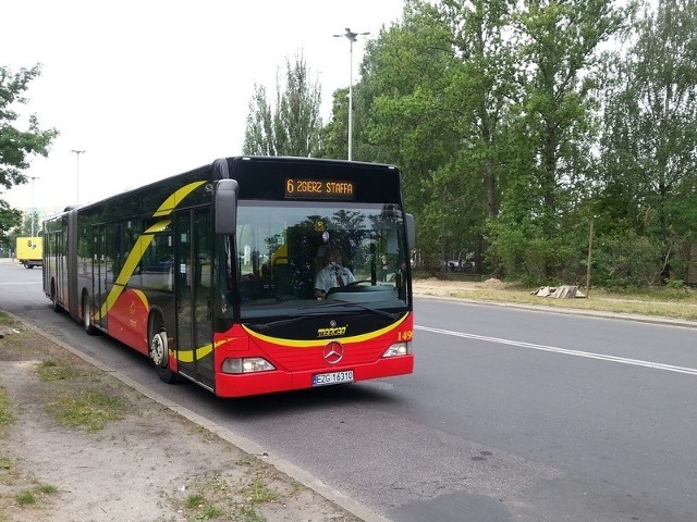 Przegubowiec na trasie „szóstki” to dobry pomysł.