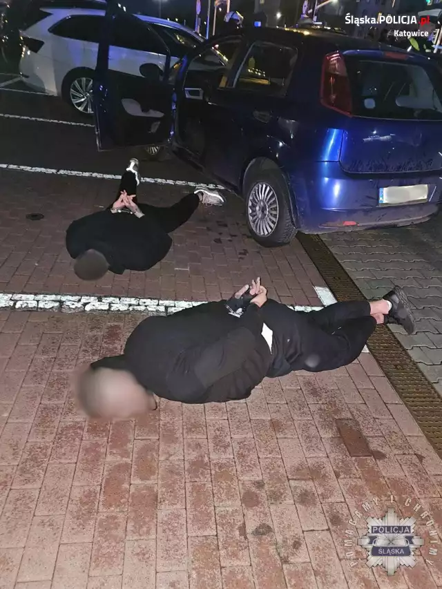 Policja zapobiegła bójce pseudokibiców w Gliwicach. Mieli ze sobą maczety