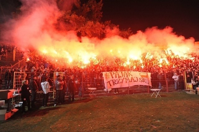 Kibice ŁKS oglądali derby na swoim stadionie