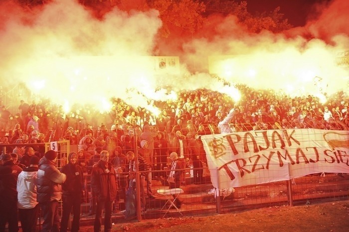 Kibice ŁKS oglądali derby na swoim stadionie