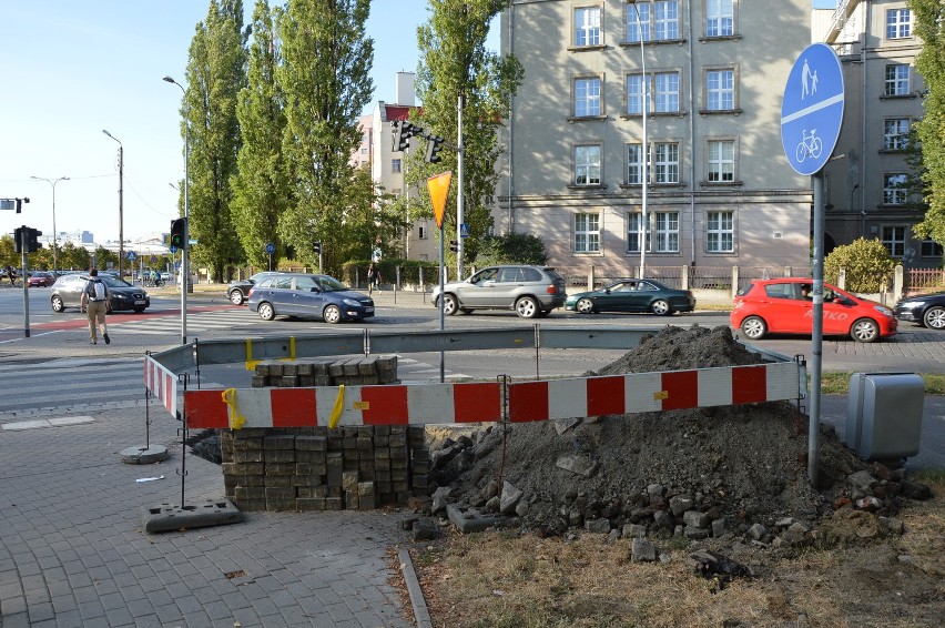 Gaz na Borowskiej. Ludzie boją się wybuchu, gazownia uspokaja