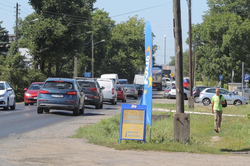 07.08.2018 poznan gd obornicka pobocze piesi koleiny brak...