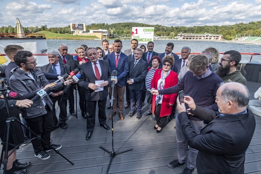 Prezes PSL Władysław Kosiniak-Kamysz we wtorek w Poznaniu...