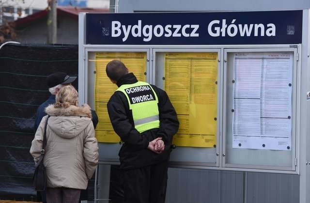 Nowy rozkład jazdy obowiązuje od 14 grudnia. Pasażerów ucieszy więcej składów, jadących do Torunia