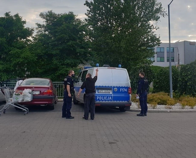 Kilka godzin później policjanci interweniowali także w Lidlu...