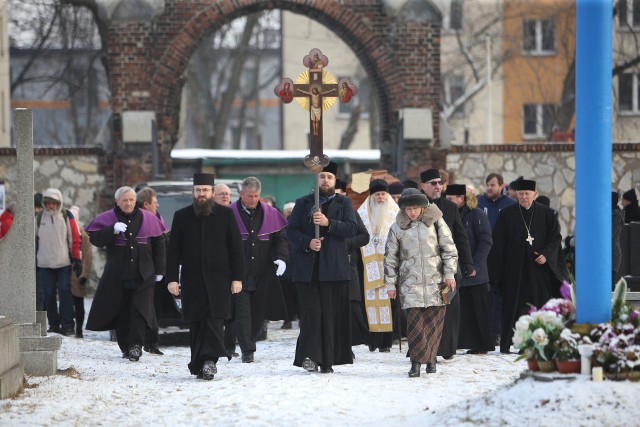 27 grudnia 2021 roku odbył się pogrzeb ks. mitrata Sergiusza DziewiatowskiegoZobacz kolejne zdjęcia. Przesuwaj zdjęcia w prawo - naciśnij strzałkę lub przycisk NASTĘPNE