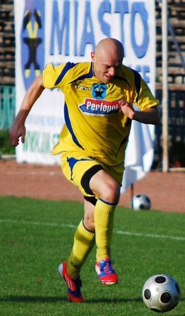 Grzegorz Tobiszewski zdobył bramkę w meczu z Hutnikiem Nowa Huta. Oby w spotkaniu ze Szreniawą Nowy Wiśnicz również wpisał się na listę strzelców.