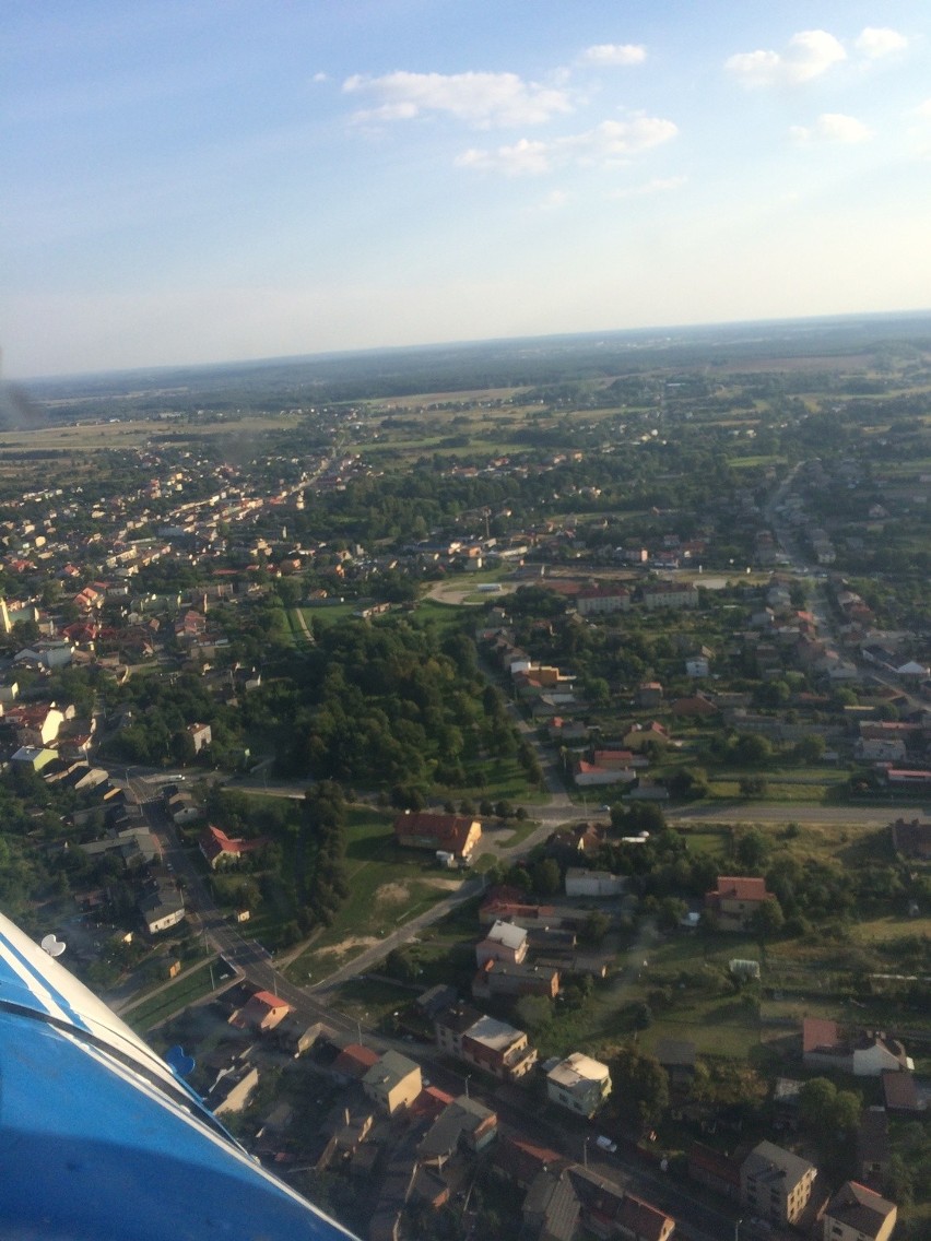 Kłobuck z lotu ptaka! Pilot samolotu przeleciał nad...