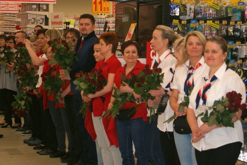 Wielkie otwarcie Auchan w Dąbrowie Górniczej: 7 kwietnia...