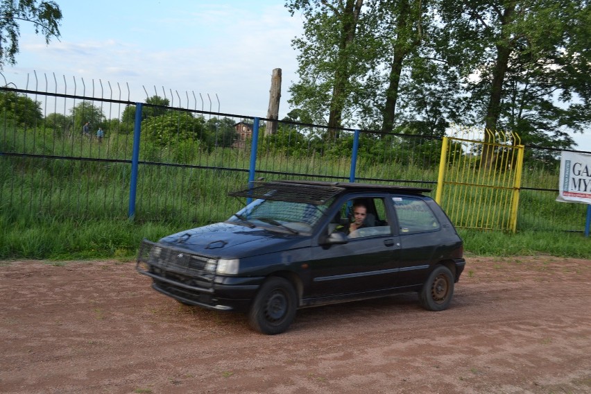 Kaskaderzy z grupy Street Owners zafundowali widzom w...