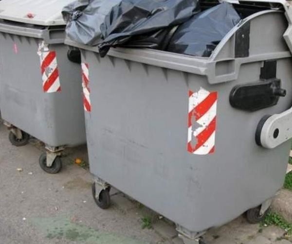 Na czwartkowej komisji komunalnej rady miasta Szczecina urzędnicy przedstawili dwa warianty. Śmieci liczone od ilości zużytej wody lub od powierzchni mieszkania.