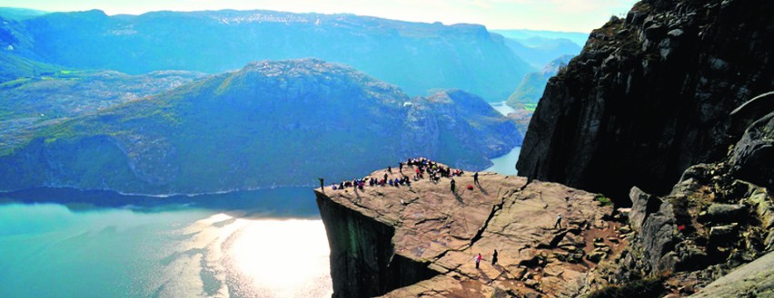 Norwegia. Kamienna gwiazda ponad fiordem