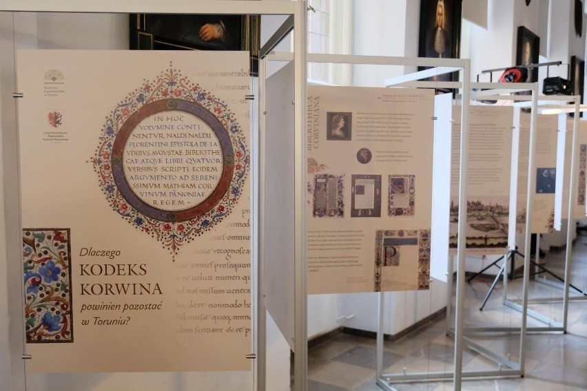 Wystawa poświęcona Kodeksowi Korwina w toruńskim Ratuszu...