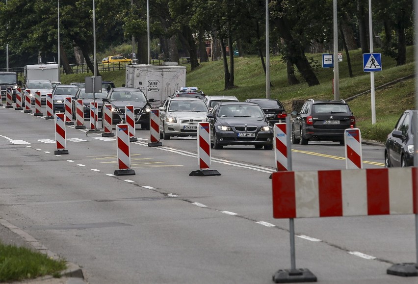 Gdzie utrudnienia dla kierowców i pasażerów komunikacji...