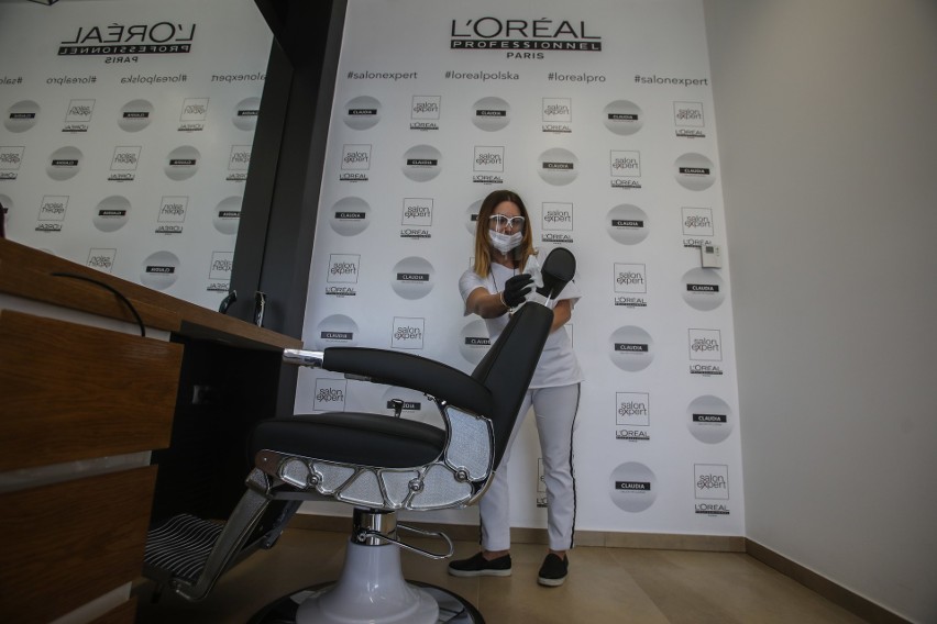 - Salony fryzjerskie i kosmetyczne przygotowały się do...
