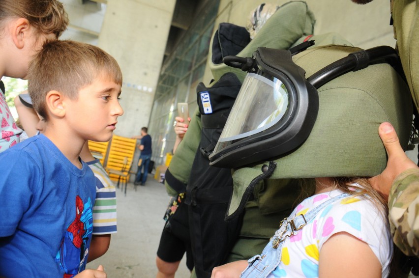 Na pikniku zawsze jest mnóstwo atrakcji i dzieci są bardzo...