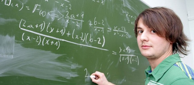 - By się nauczyć matematyki, trzeba ćwiczyć! - twierdzi Rafał Szela, przyszłoroczny maturzysta.