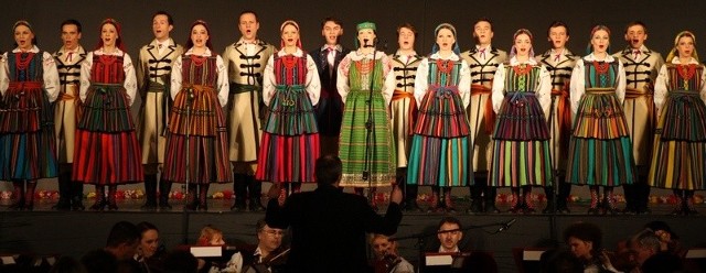 Zespół Mazowsze wystąpił w Słupsku.