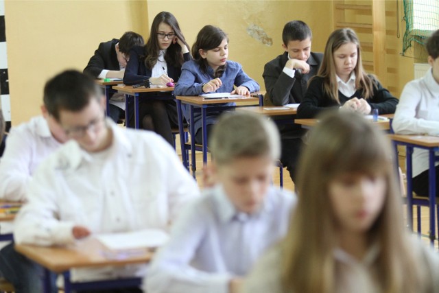 Sprawdzian szóstoklasisty 2016. 5 kwietnia uczniowie przystąpią do testu szóstoklasisty.