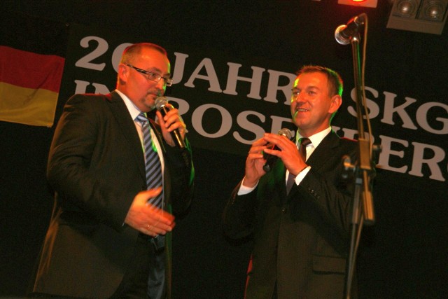 W Miejskim Domu Kultury jubileusz 20-lecia DFK Olesno świętowało aż 450 osób.
