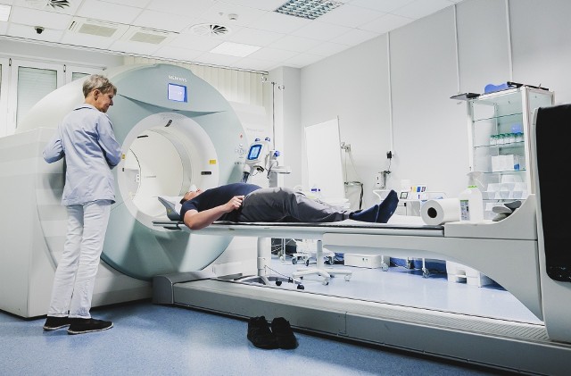 Nowa procedura wykonywania badania PET z użyciem tyrozyny pozwoli precyzyjniej lokalizować nowotwory mózgu. 